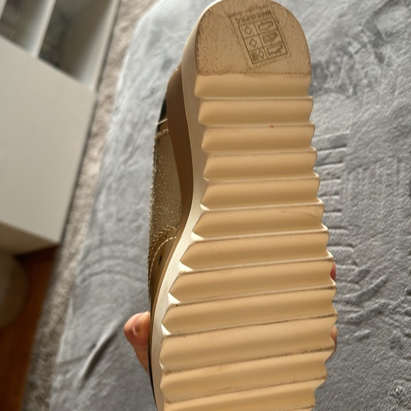 Gold sneakers platform size 36 - Picture 4 of 5